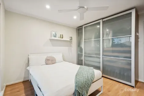 Property photo of 32 Hazelbury Street Greenwood WA 6024