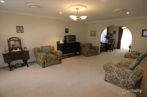 Property photo of 11 Wirruna Avenue Orange NSW 2800