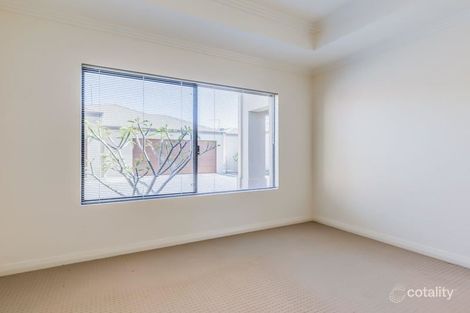 Property photo of 4/9 Walga Court Yokine WA 6060