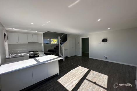 44 Burns Rd, Springwood, NSW 2777