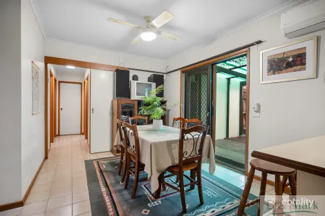 Property photo of 3/1 Mitta Court Werribee VIC 3030