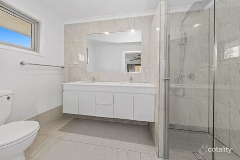 Property photo of 533 Creek Road Mansfield QLD 4122