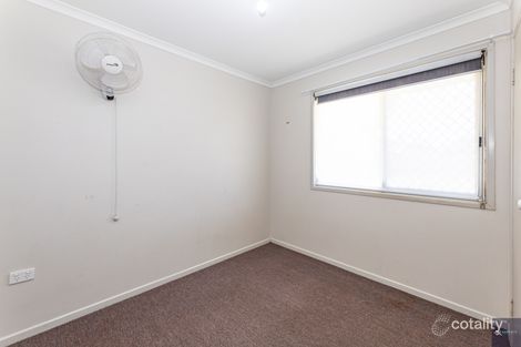 Property photo of 4 Dawn Parade Thabeban QLD 4670