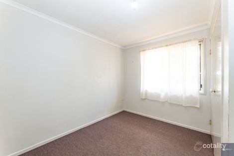 Property photo of 4 Dawn Parade Thabeban QLD 4670