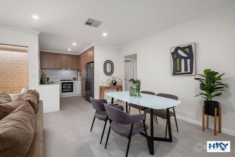 Property photo of 2/4 Cleland Pass Ellenbrook WA 6069