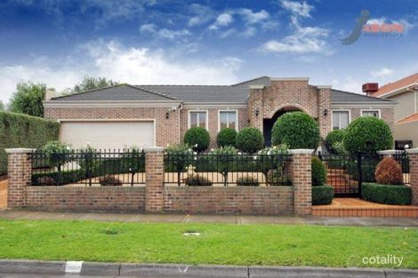 37 Aberdeen Ave, Greenvale, VIC 3059
