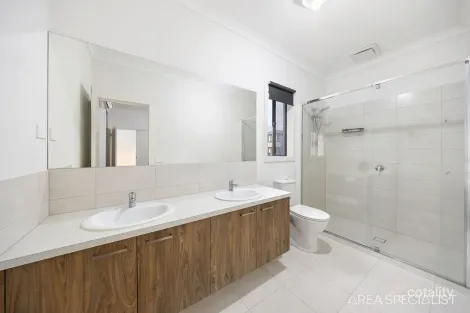 Property photo of 5 Coda Way Clyde VIC 3978