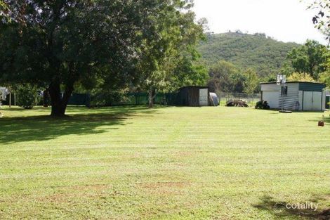 7 Monro St, Woolomin, NSW 2340