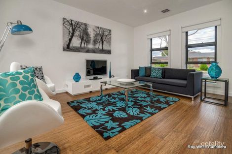 Property photo of 6 Moore Court Bundoora VIC 3083