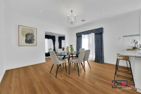 Property photo of 68 Kennedy Parade Roxburgh Park VIC 3064