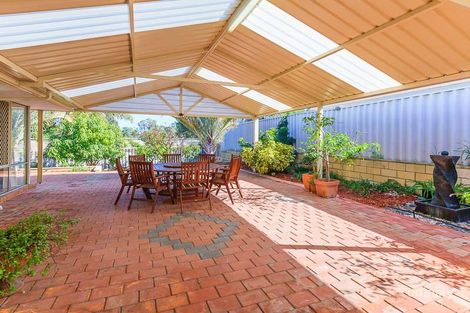 1 Robbins Rtt, Leda, WA 6170