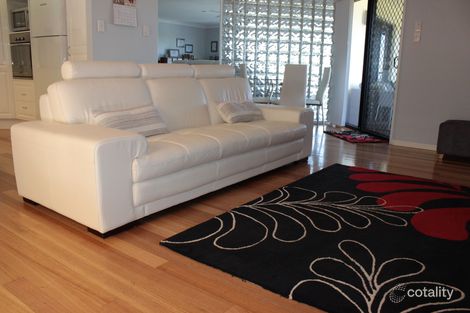 Property photo of 2 Limewood Close Norman Gardens QLD 4701