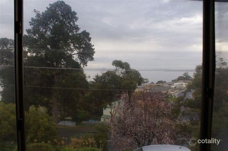 Property photo of 2/83 Roslyn Avenue Kingston Beach TAS 7050