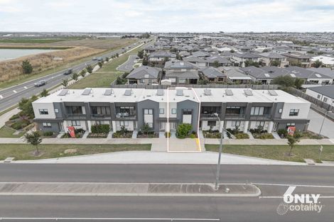 Property photo of 9 Vera Close Clyde North VIC 3978