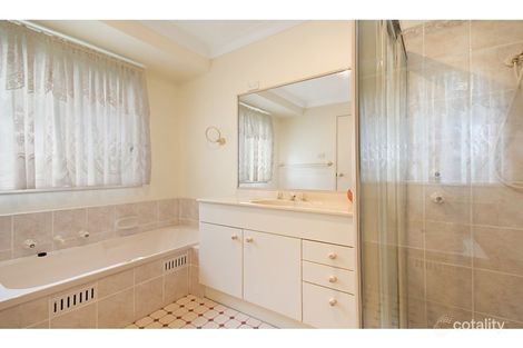 Property photo of 4 Hilltop Close Medowie NSW 2318
