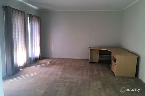 Property photo of 35 Waterlily Drive Epping VIC 3076
