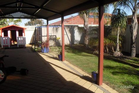 Property photo of 4 Doepel Way Wattle Grove WA 6107
