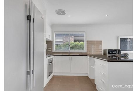 Property photo of 5 Breasley Parkway Point Cook VIC 3030