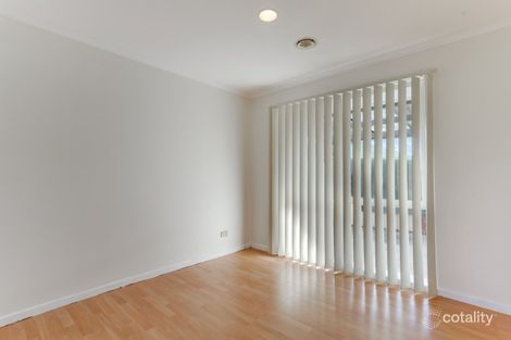 Property photo of 4 Gianni Court Keysborough VIC 3173
