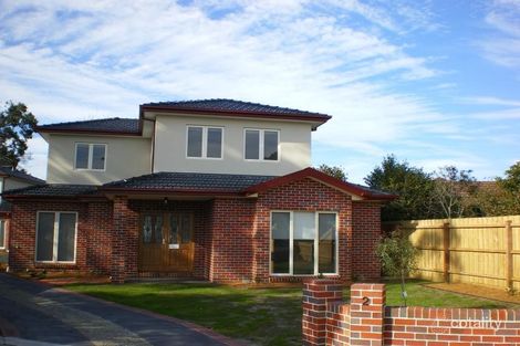 Property photo of 1/2 Kuebler Street Glen Waverley VIC 3150