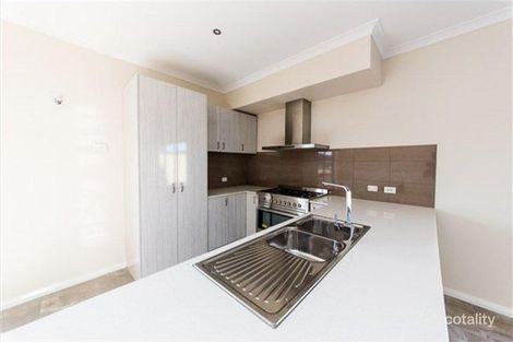 Property photo of 92 Bimberry Circuit Clyde VIC 3978