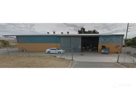 56 Murray Rd N, Welshpool, WA 6106