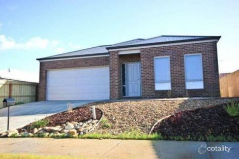 Property photo of 13 Tannin Way Waurn Ponds VIC 3216