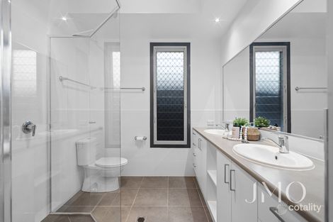 Property photo of 32 Lauradale Crescent Ormeau QLD 4208