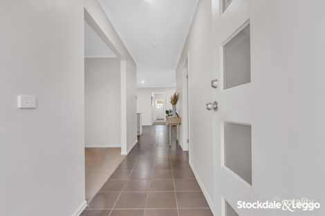 Property photo of 31 Toritta Way Truganina VIC 3029