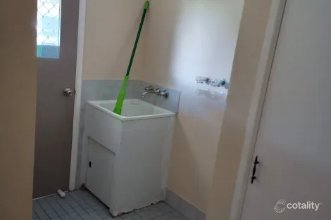 Property photo of 3 Citron Court Crestmead QLD 4132