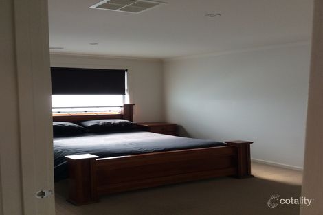 32 Bourchier St, Glenroy, VIC 3046