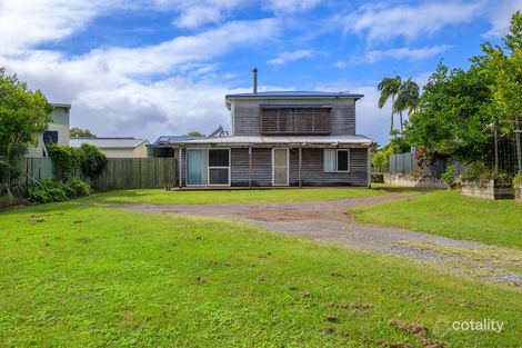 19 Squire St, Tin Can Bay, QLD 4580