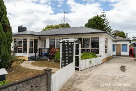 16 Lewis St, Somerset, TAS 7322