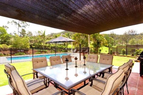 Property photo of 18 Ibrox Park Court Nerang QLD 4211