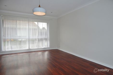 Property photo of 5/20-22 Rathcown Road Reservoir VIC 3073