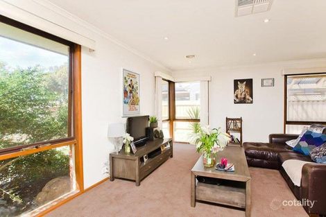 Property photo of 5 Gooch Close Sydenham VIC 3037