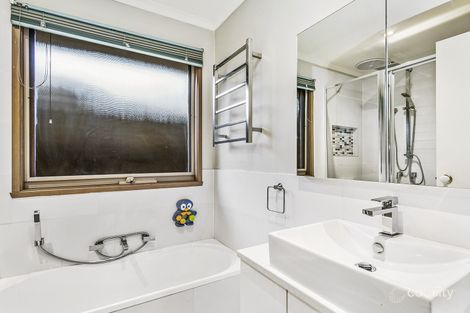 Property photo of 5 Katrina Close Hallam VIC 3803