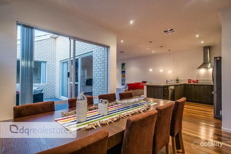 Property photo of 20 Mainsheet Way Alkimos WA 6038