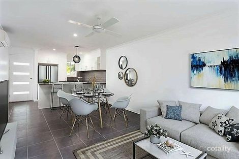 Property photo of 10/4 Regina Avenue Ningi QLD 4511