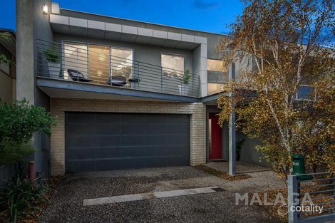 7 Greville St, Caroline Springs, VIC 3023