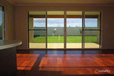 12 Grevillea Way, Jurien Bay, WA 6516