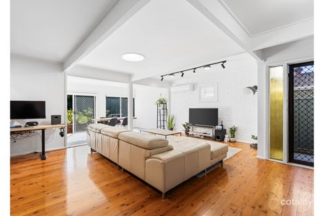 Property photo of 3 Kuburra Road Erina NSW 2250