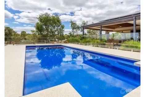 Property photo of 6 Grieve Way Bedfordale WA 6112