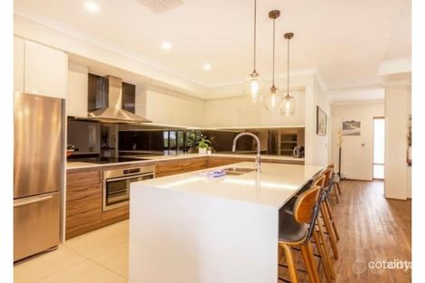 Property photo of 6 Grieve Way Bedfordale WA 6112