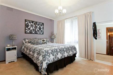 Property photo of 7 Helsal Drive Wantirna South VIC 3152