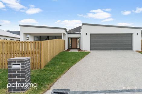 28 Gateway Dr, New Norfolk, TAS 7140