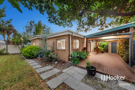 Property photo of 3 Marbella Waters Point Cook VIC 3030