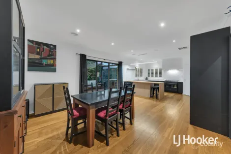 Property photo of 3 Marbella Waters Point Cook VIC 3030