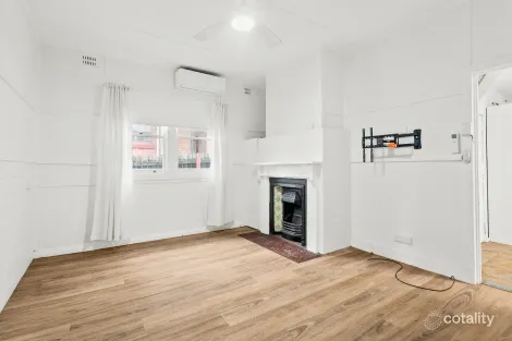 Property photo of 15 Birmingham Street Cringila NSW 2502