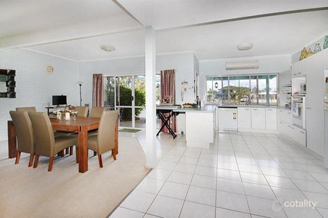 Property photo of 2/9 Woomba Place Mooloolaba QLD 4557